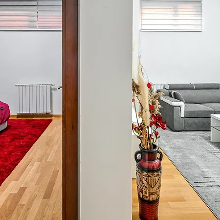 Kai S Apartament *